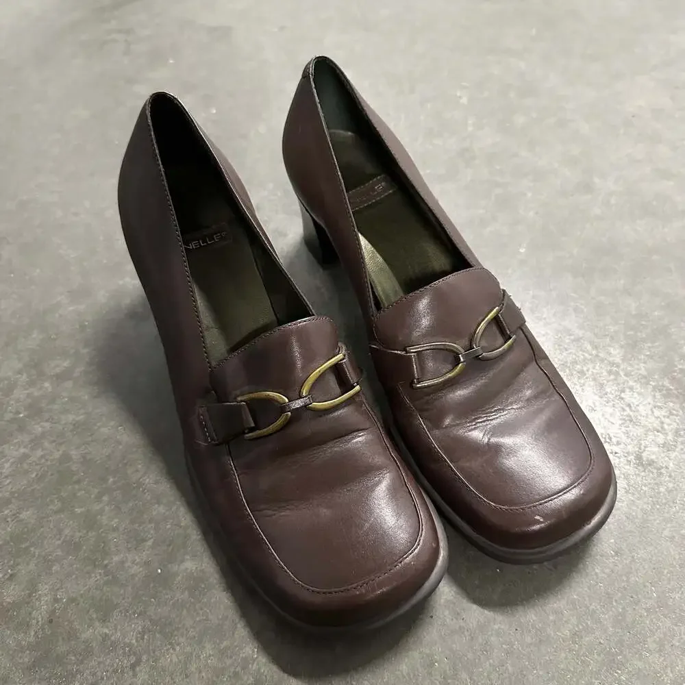 Danelle Brown Leather Horsebit Loafer Block Heel Pumps Size 7.5M